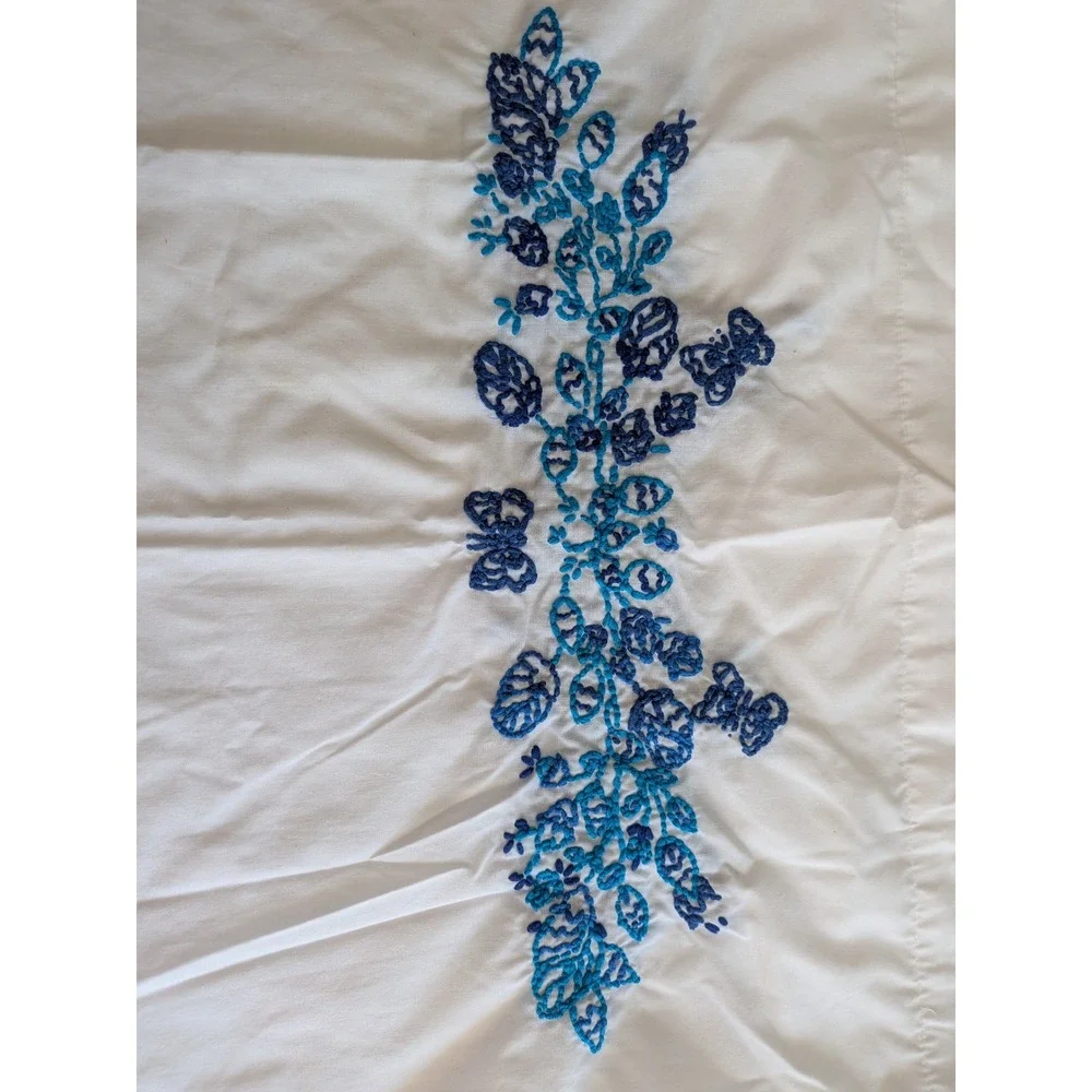 Vintage Hand Embroidered Floral Bird Cotton Pillowcase Set 4 Cottagecore